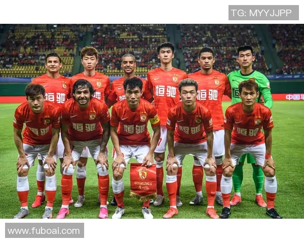 广州足球队整体压制革新带来的战术变革与未来发展展望 广州足球队整体压制革新带来的战术变革与未来发展展望