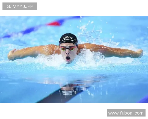 蝶泳技巧解析:常见错误及纠正方法帮助提升游泳表现 蝶泳技巧解析:常见错误及纠正方法帮助提升游泳表现