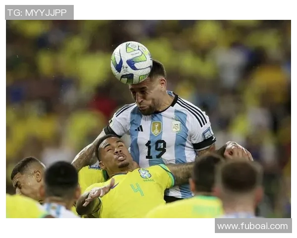 吉达阿赫利与扎巴汉的激烈对决展现足球魅力与战术智慧的巅峰较量