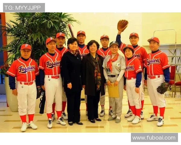 青少年参与Teeball比赛的成长与发展：培养团队协作与运动技能的重要性